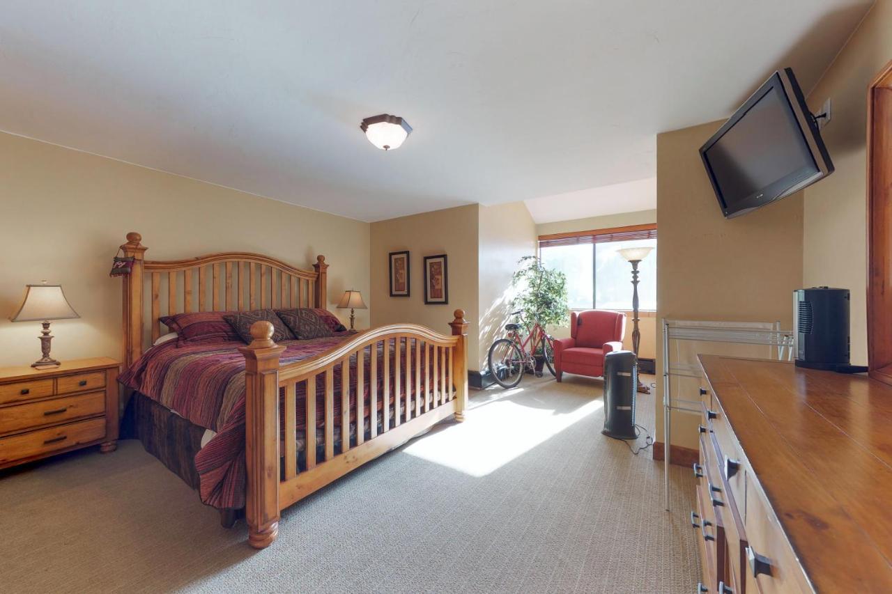 Village Square Penthouse Condo Copper Mountain Exterior photo
